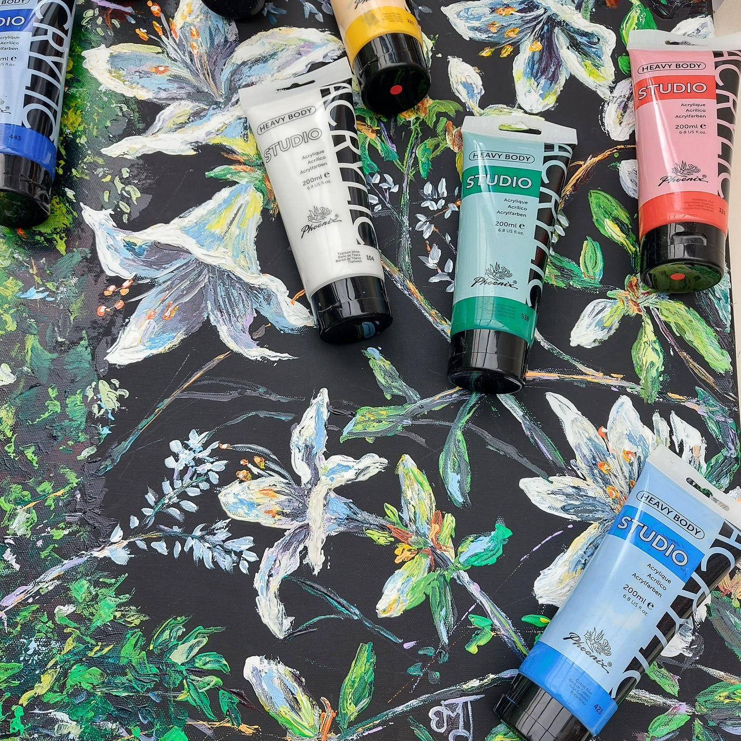 A flower painted with Studio Heavy Body Acrylic