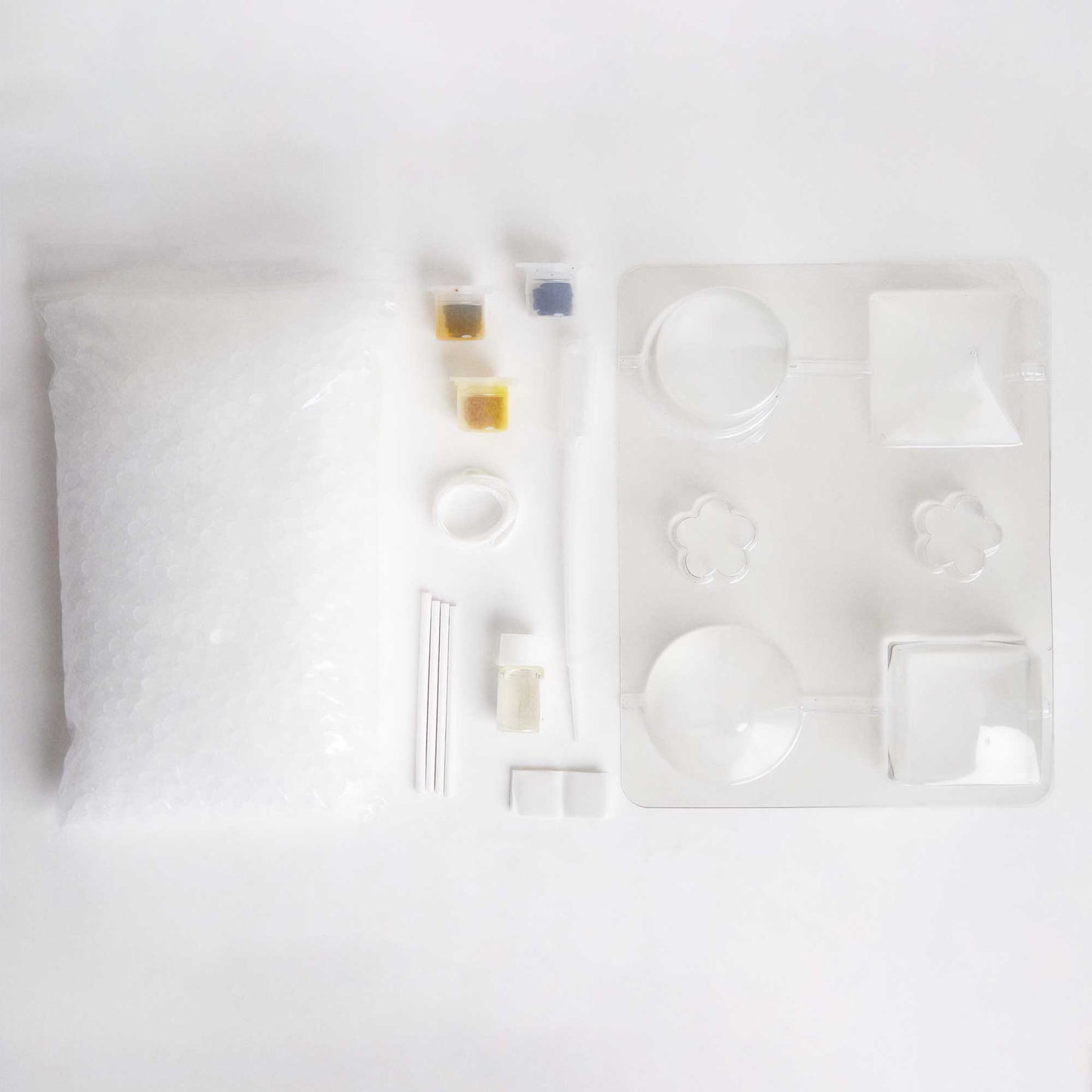 House of Crafts - Candle Making Craft Kit Contents