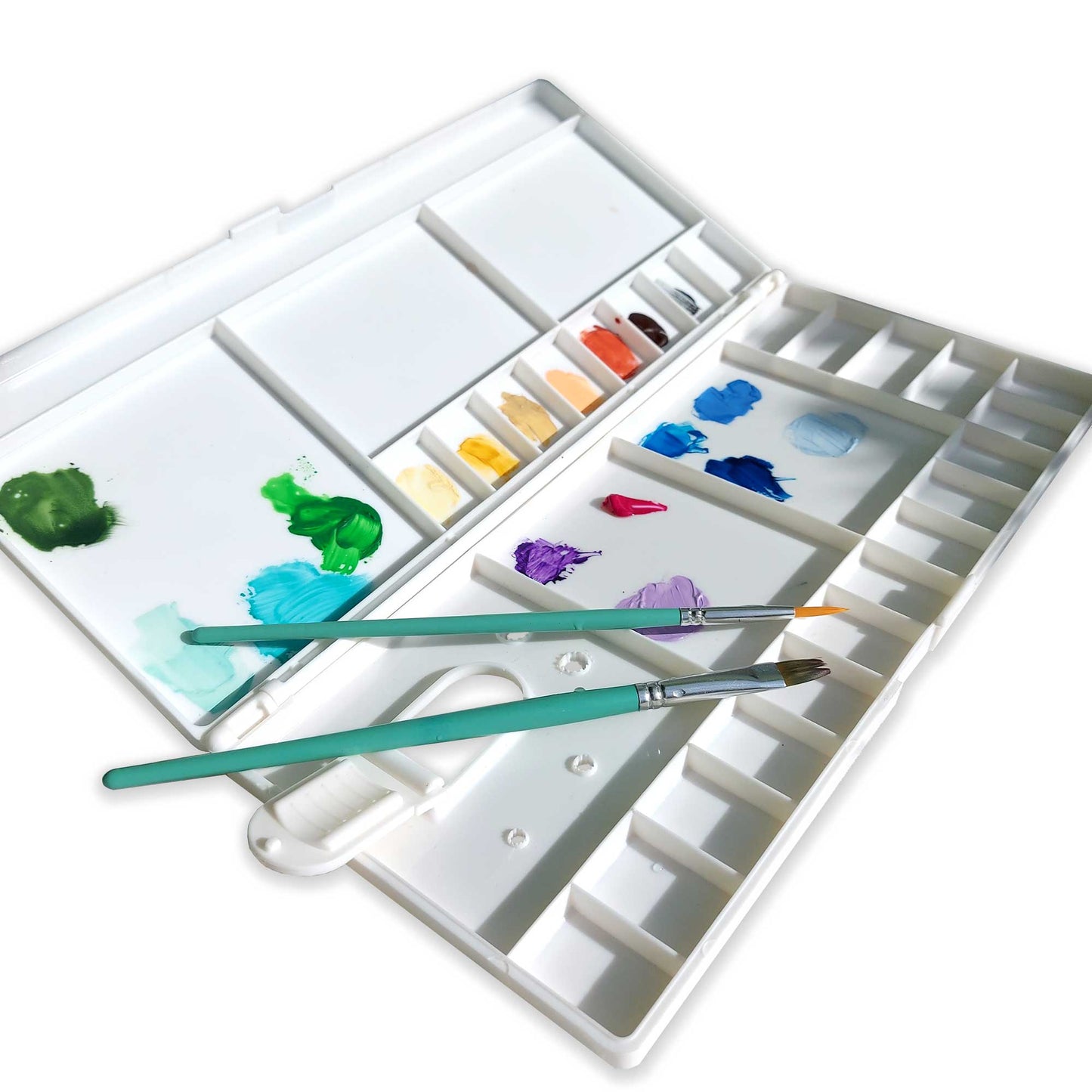 Large Plastic Folding Watercolour Palette in use with sample paints and brushes (not included)
