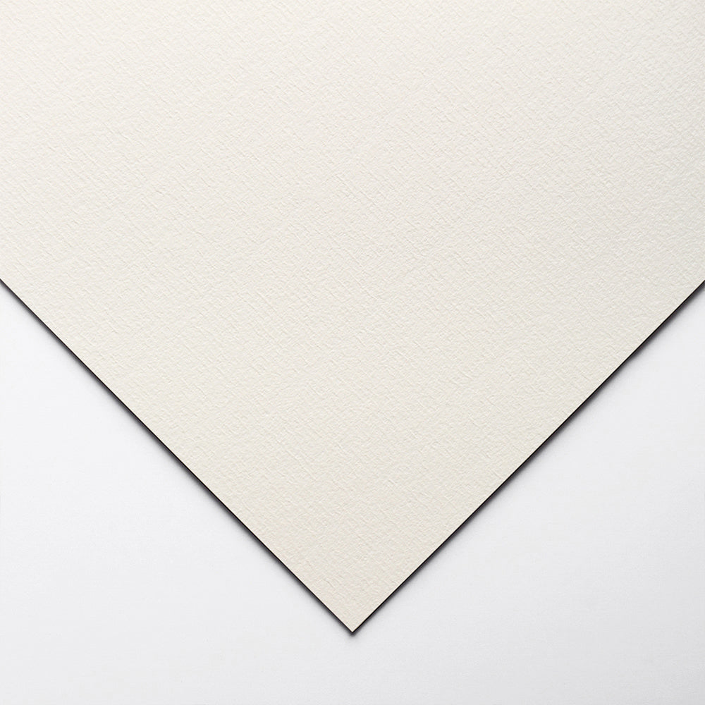 Studio Essentials : White Core Mount Board 60x80cm (Apx.24x31in)