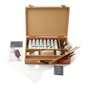 W&N Artists Oil Tube Bamboo Travel Box - Free Palette Knife Set of 5 (Normally £9.85)