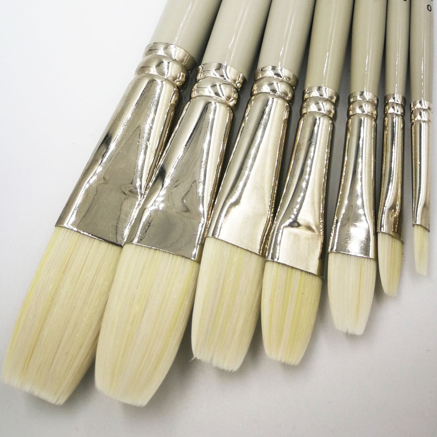 Pro Arte Series D Bristlene Oil Brushes - Flat - Closeup