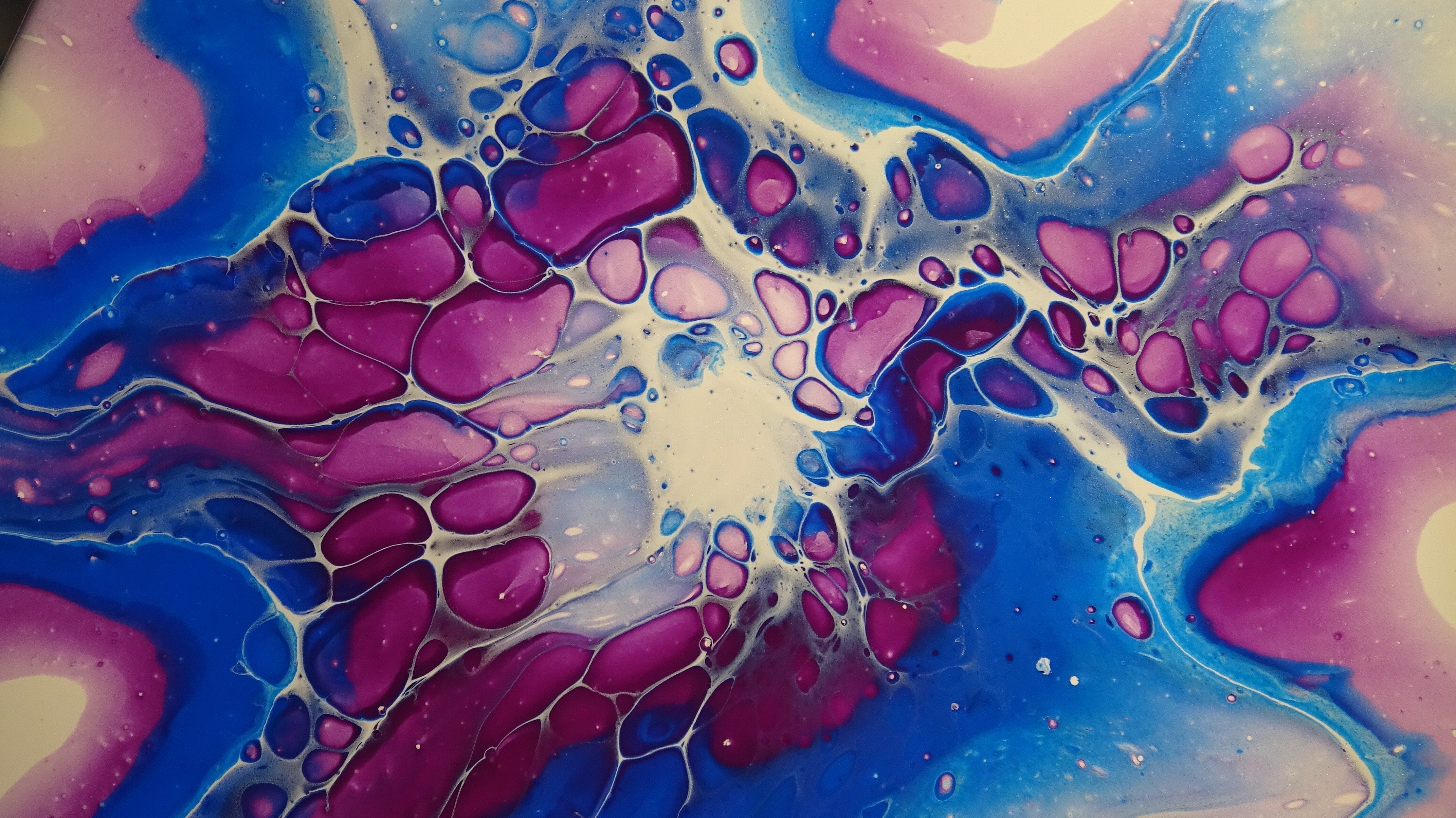 Acrylic Pouring Mediums: How to Get Started