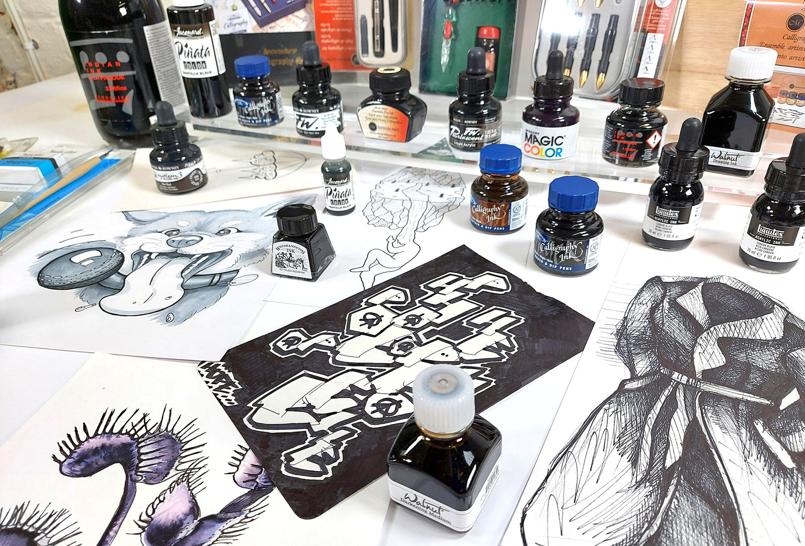 Pentel Pocket Brush Pen W/Two Refills Gray Ink - Wet Paint Artists'  Materials and Framing