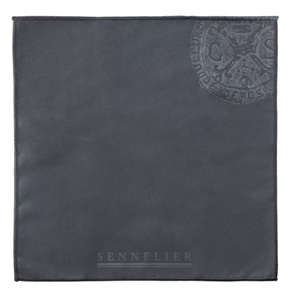 Sennelier Cleaning Cloth Closeup