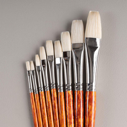 ARTdiscount Bristle Brushes - Long Flat closeup