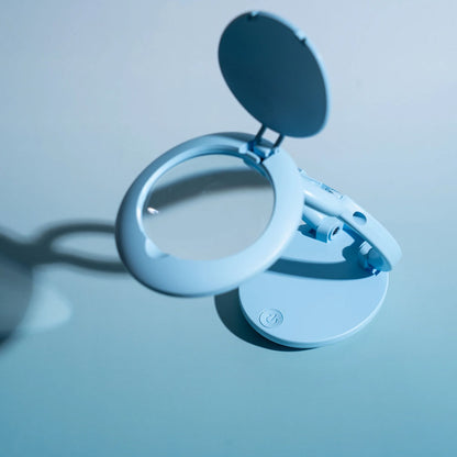 Daylight Lighting : YoYo : Magnifer Lamp : Sky Blue