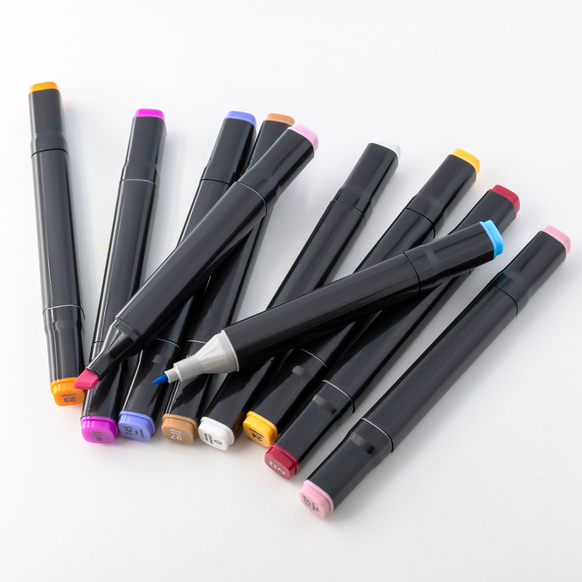 ARTessentials Graphic Art Markers - Group Photo