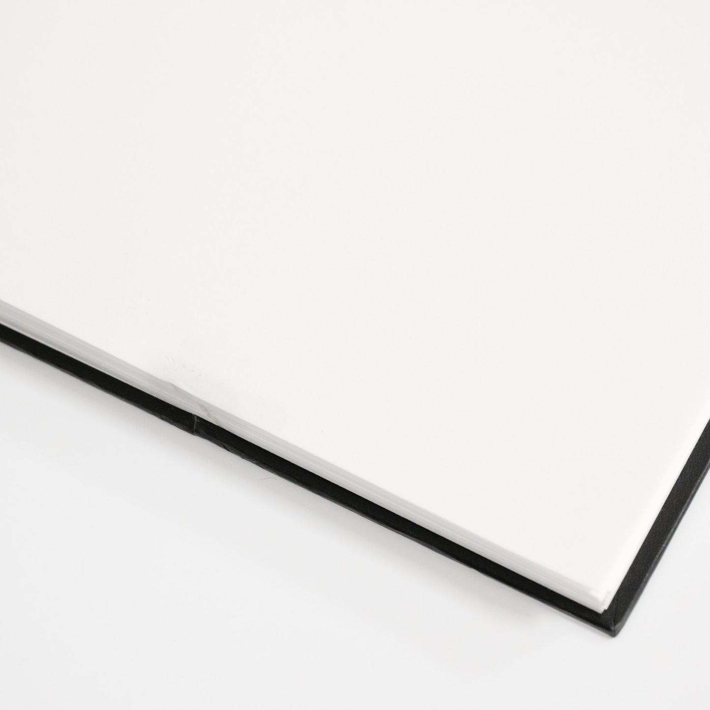 Wire-O Hardback Sketchbook - Interior Dent Closeup