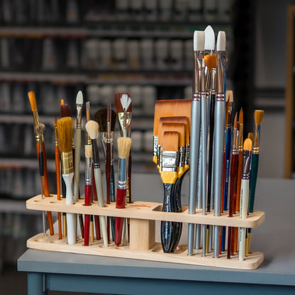 Isomars Wooden Brush Stand