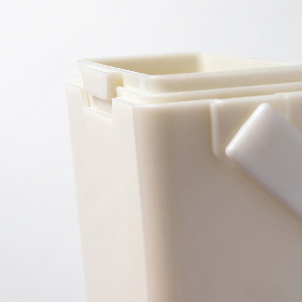 Studio Essentials : Stackable Water Pot Trio