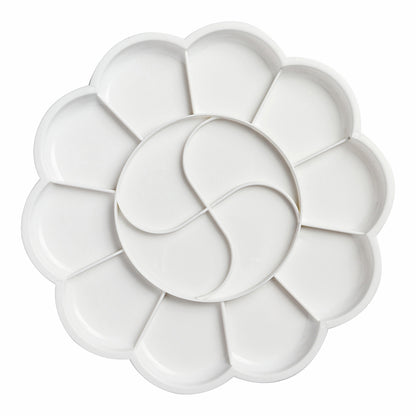 Studio Essentials : Daisy Plastic Palette : 20cm Diameter (Apx.8in) : 14 Well