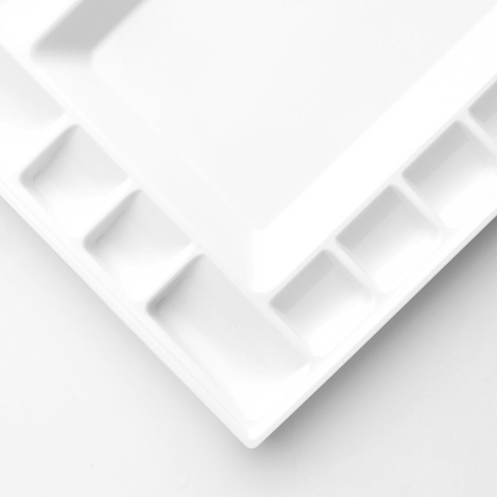 Studio Essentials : Airtight Plastic Palette : 25x35cm (Apx.10x14in) : 20 Wells