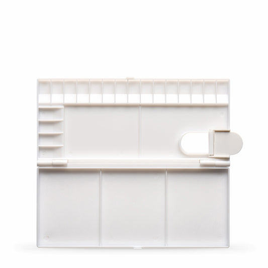 Studio Essentials : Small Folding Plastic Palette : 12x25cm (Apx.5x10in)