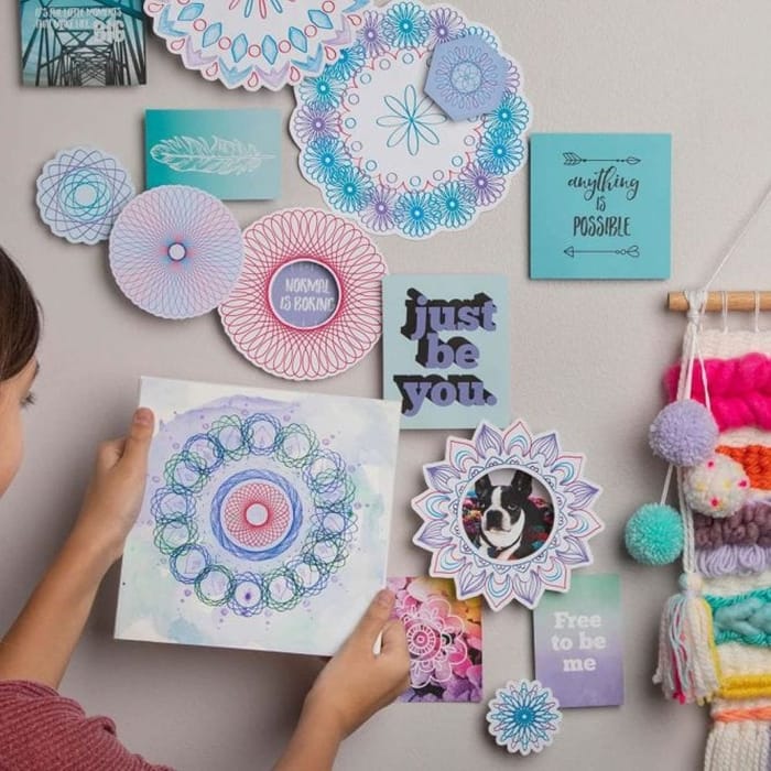 Spirograph : Mandala Maker Set