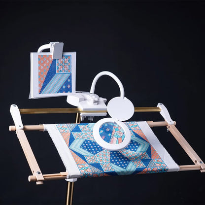 Daylight Lighting : StitchSmart 2 : Magnifier and Chartholder