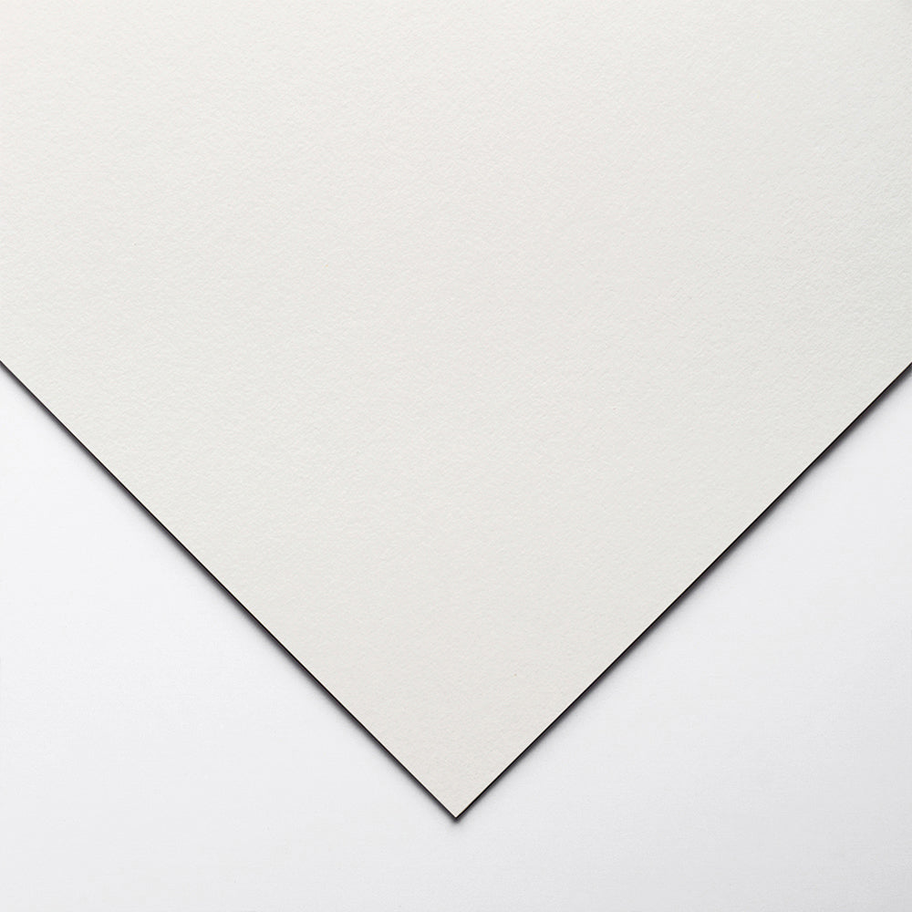 Studio Essentials : White Core Mount Board 60x80cm (Apx.24x31in)
