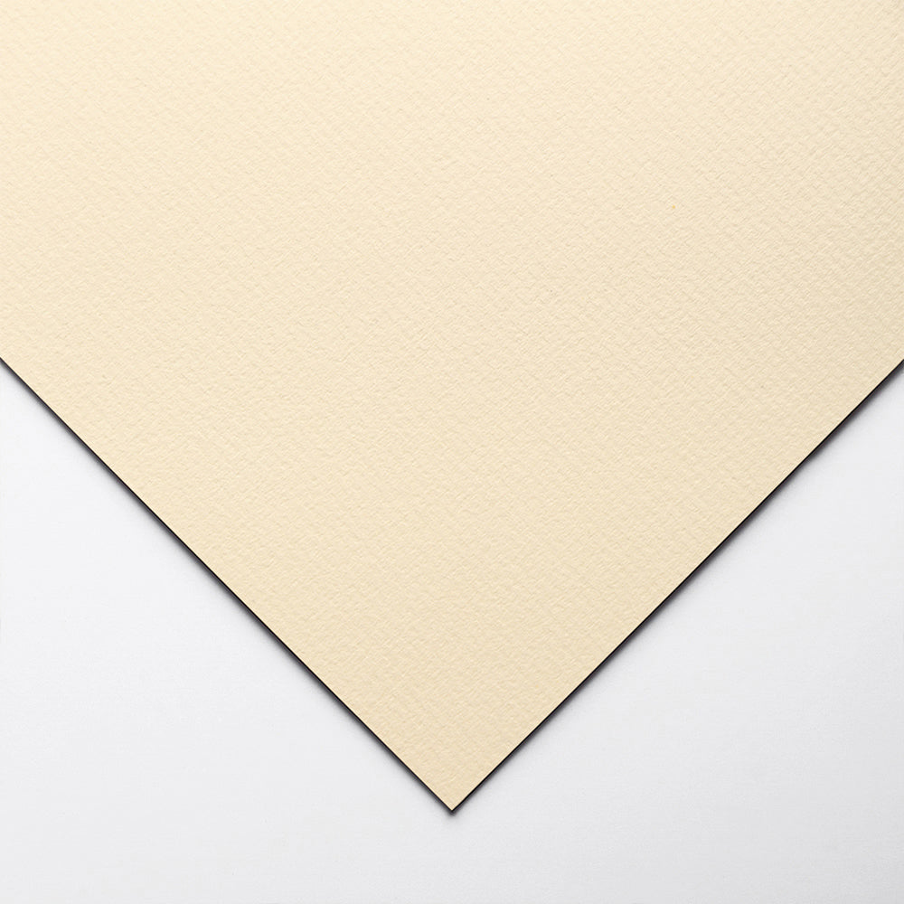 Studio Essentials : White Core Mount Board 60x80cm (Apx.24x31in)