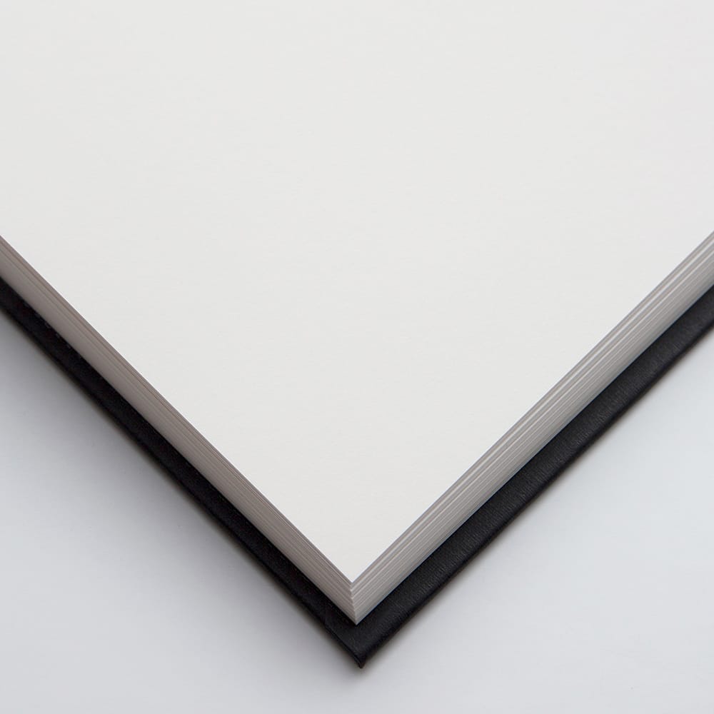 Daler-Rowney : Ebony Hardbound : Portrait : 160gsm : 54 Sheets