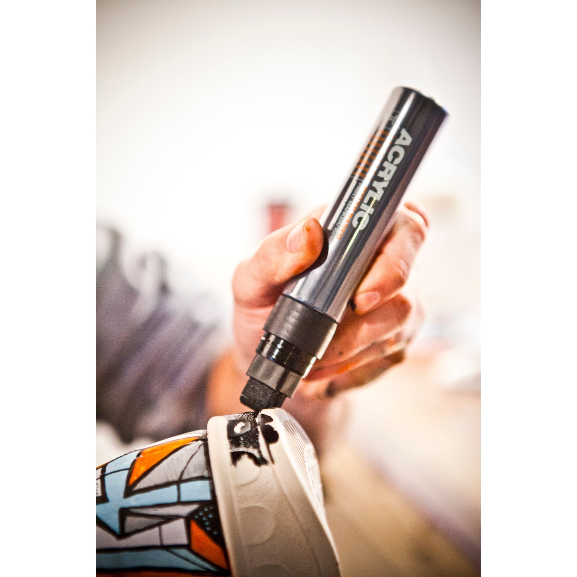 Montana Acrylic Line 15mm Standard Marker in use to decorate a shoe