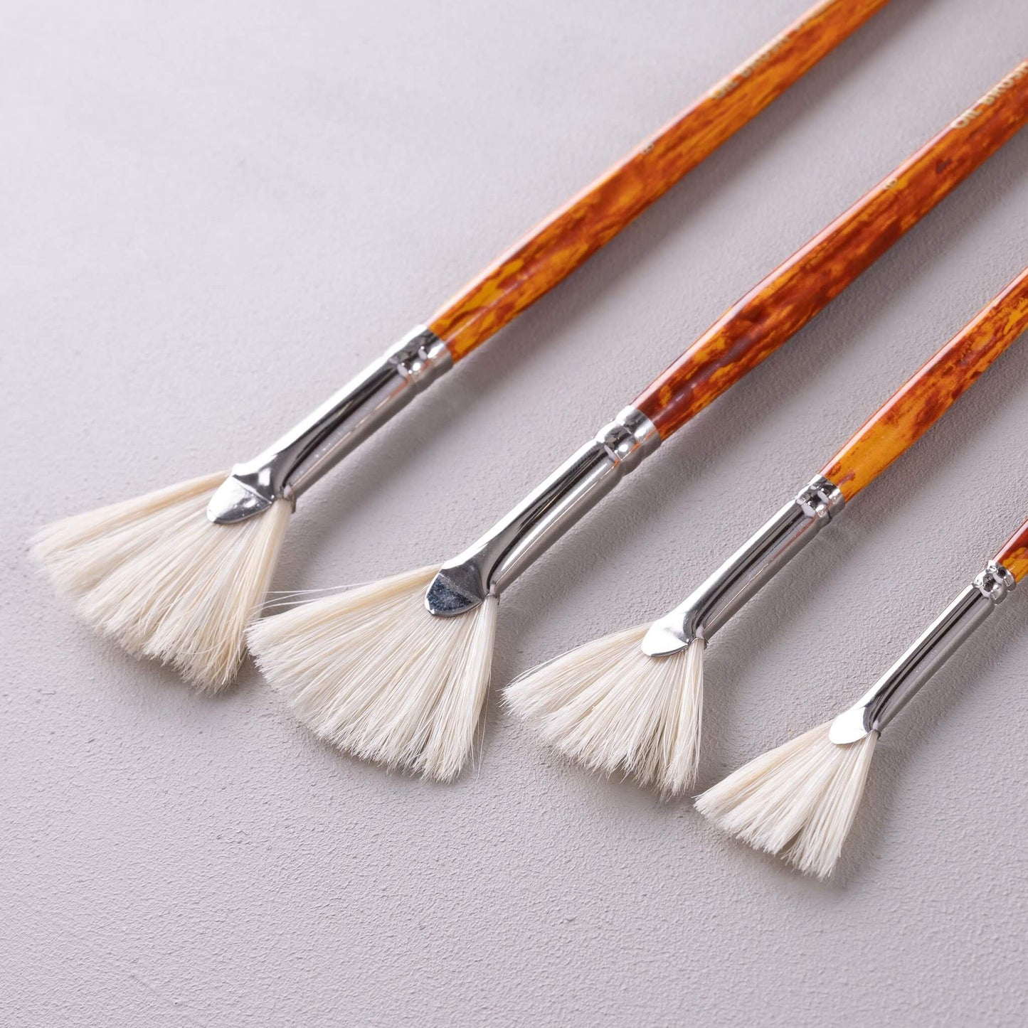 ARTdiscount Bristle Brushes - Fan