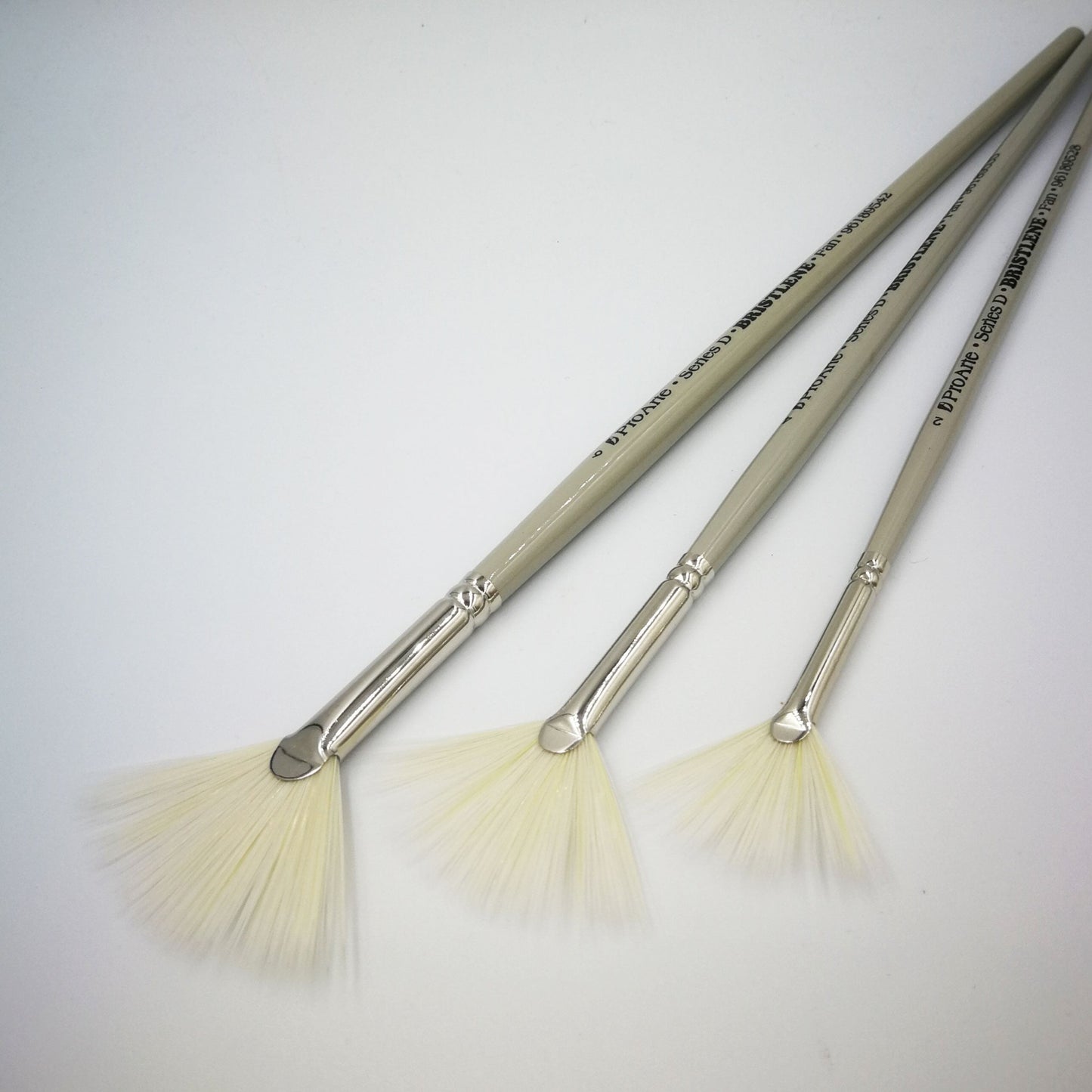 Pro Arte Series D Bristlene Oil Brushes - Fan