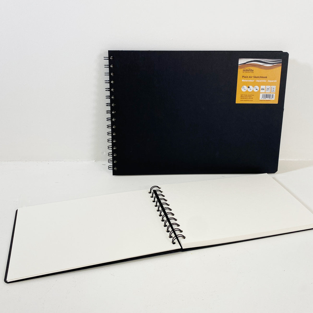 Seawhite Landscape Plein Air Watercolour Sketchbook 350gsm 20 Sheets