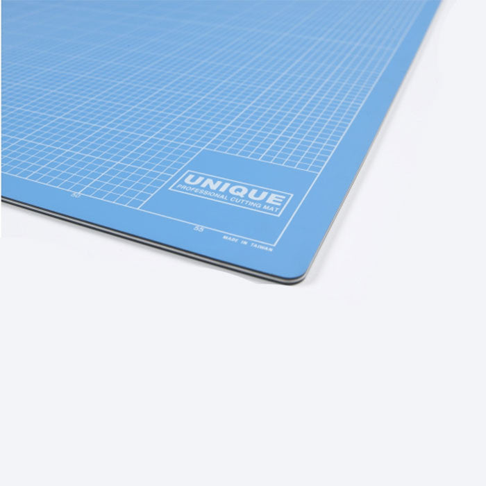 UNIQUE Professional quality cutting mats